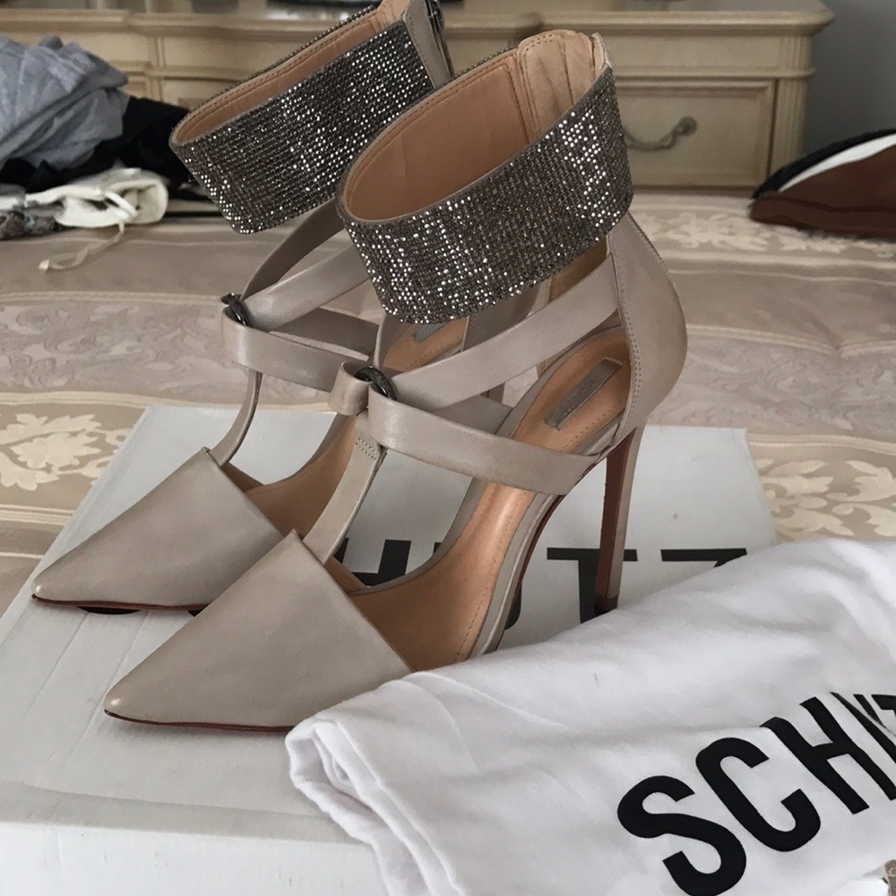 Schutz Natural Bonilia embellished leather pumps - Picture 2 of 4